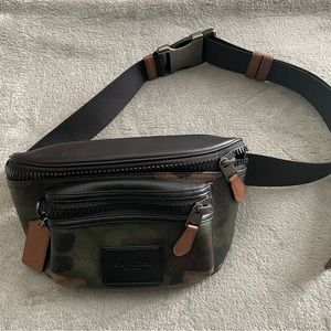 Westway Belt Bag In Signature Canvas With Camo Print COACH